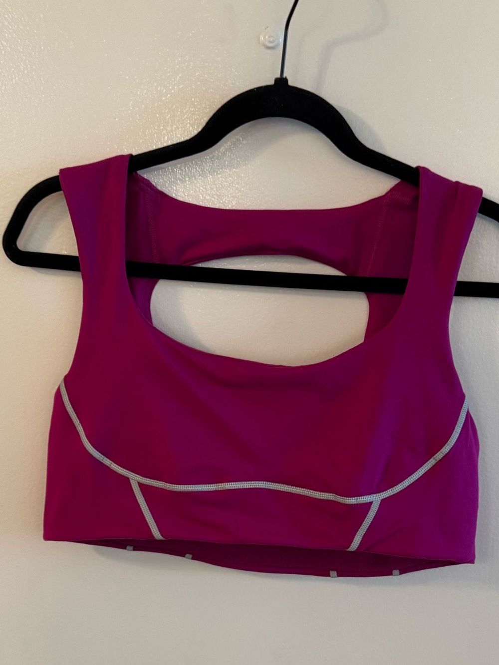 Women's You're A Peach Sports Bra - Berry Blitz - Picture 4 of 5